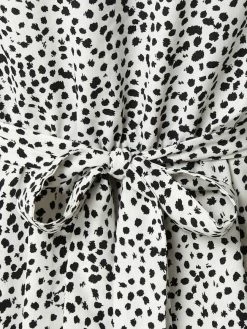 Apricot Kleid Mit Allover-Muster - Ecru -Mascara Shop 65332h2594q5ahql8oo4ili584ol6ki58db34jhi68p52c9o9l54kcam74o44k2ga90kohqf9sol0cpo6p3jip9m60pm2oj16gpj8p9k6cs64ob464o64c1j70pmcpj5ccpmad0