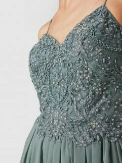 Laona Cocktailkleid Mit Floralen Stickereien Und Zierperlen - Schilf 8 Laona Cocktailkleid Mit Floralen Stickereien Und Zierperlen - Schilf -Mascara Shop 6d25ai1n8p13giihal5kgli6693lajaa8kp4qdam8943gea67164igac8t3kkca78krk2k239h0k2ii68oo62opn6kpj6c9nc4o38e1k74q3coj26lij2d1mcoo68cb46oqmcd8