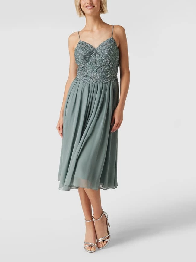 Laona Cocktailkleid Mit Floralen Stickereien Und Zierperlen - Schilf 1 Laona Cocktailkleid Mit Floralen Stickereien Und Zierperlen - Schilf