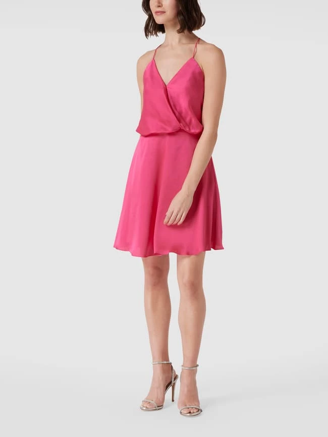Unique Cocktailkleid In Wickel-Optik - Pink 1 Unique Cocktailkleid In Wickel-Optik - Pink