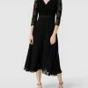 Swing Cocktailkleid Mit Spitzenbesatz - Schwarz