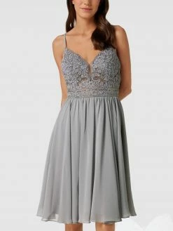 Luxuar Cocktailkleid Mit Zierbesatz - Silber -Mascara Shop 9tak2di79t53agq46t9j4cqe65932c2ea50l0l236tak6e228ooked9j6964ahhm6kpk2gpi6l334liiako3achi74q3cd9k68ojip1k64r38e1h74sjaoj5ckrjgp9i6cr34og