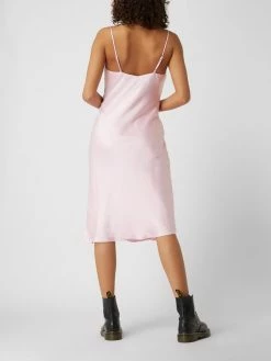 Bardot Kleid Aus Viskose - Hellrosa 7 Bardot Kleid Aus Viskose - Hellrosa -Mascara Shop a5b3ch9kah1jehak9hb4qj2k911kojad6co4mkpg9h1k8h26a5a48k9h7554geaf60s50hi2ap84ejql84o3eohnccqj0e9g6cs3idhkcpi3iohjcgqm8p1k6so32c34ckr3ac0