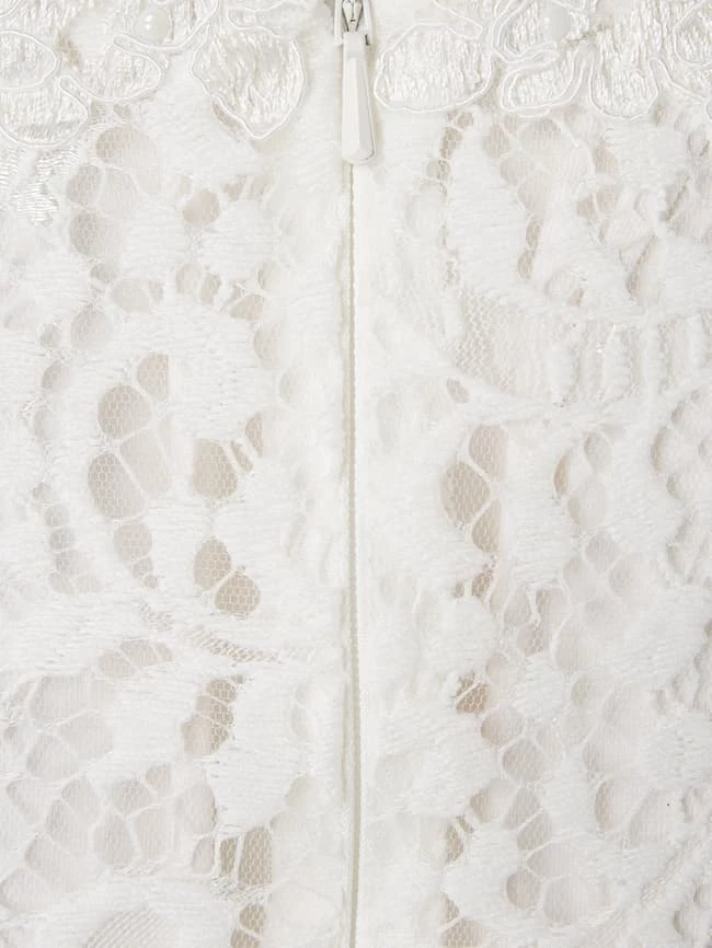 Mascara Abendkleid Mit Floralen Stickereien - Offwhite 4 Mascara Abendkleid Mit Floralen Stickereien - Offwhite – Bild 4