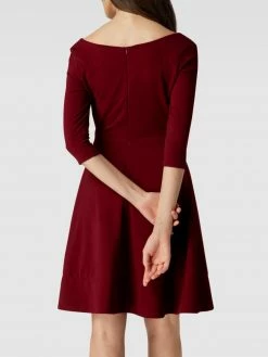 Paradi Cocktailkleid Mit U-Boot-Ausschnitt - Rot -Mascara Shop al43ilaf8crkkd226p94igq59grj8k1n6sp54hq98d14mdag8p152dq471344e1iagq54c1m65156iac893j8d9ic9i34dhoccojge1k65h6co9m69h3ge9icoo3gopmc5hj0cg