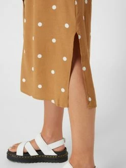 Saint Tropez Blusenkleid Mit Polka Dots Modell 'Blanca' - Camel -Mascara Shop aop58gimakq30dql7544ala49p3kocq58t342di49t3kkghm9d74ula58d93ghq894s52dpk85654cq88t3m8o9i64rm6phj74om6e9k6ss3ie1kc8qmad1kckr36p9mccom4do