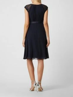 Christian Berg Cocktail Cocktailkleid Aus Chiffon Mit Spitze - Marineblau Meliert 7 Christian Berg Cocktail Cocktailkleid Aus Chiffon Mit Spitze - Marineblau Meliert -Mascara Shop aor4igq8694kqlak7533gla8ap8lci9pah646iaca544oiqk6gpk4ia98dajai9i91846j238lb4iki7853jie1g70p36e1g60r30d1k6os3coj26sp68eb1cosj2o9jchim4co